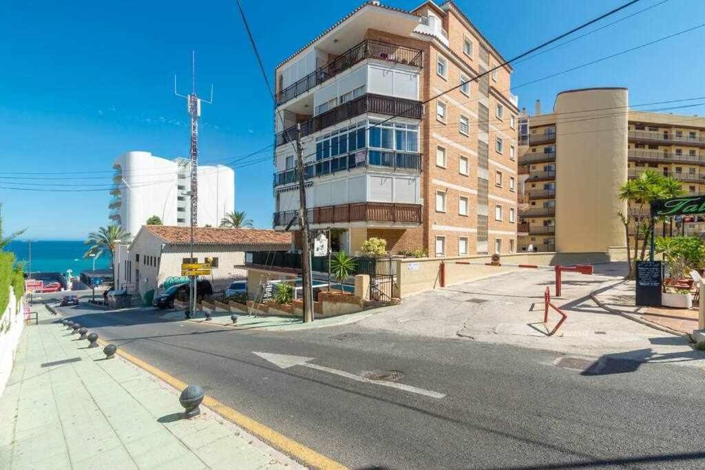 Santa Marta Al Lado De Los Servicios Y De La Playa Benalmádena Buitenkant foto